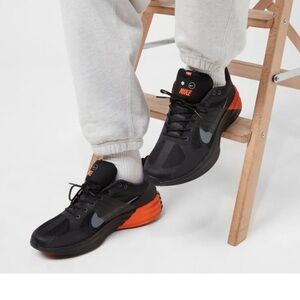 The Nike Lunar Roam “Black/Safety Orange” Is Ready For The Road size 11